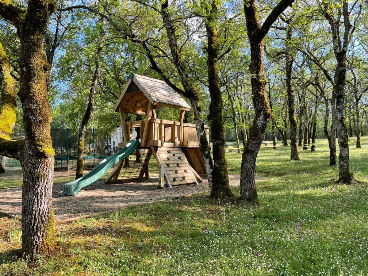 Lodges Du Bois Dodo - Ancien Camping De Bois Redon Septfonds Exteriér fotografie